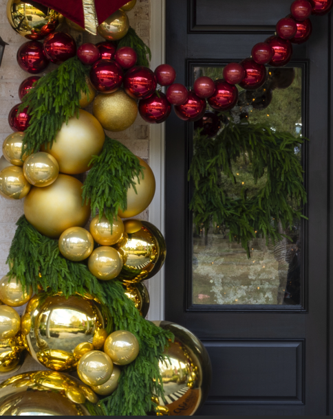 Shop select Holiday greens, dreamy savings: 30% off.